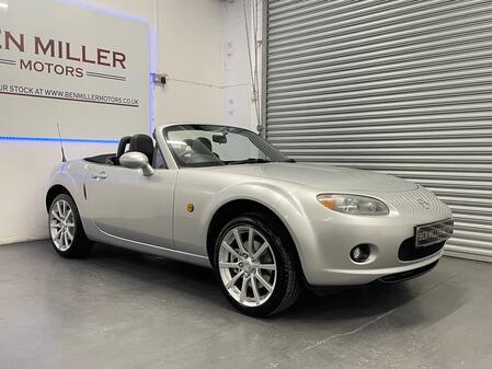 MAZDA MX-5 2.0 i Sport