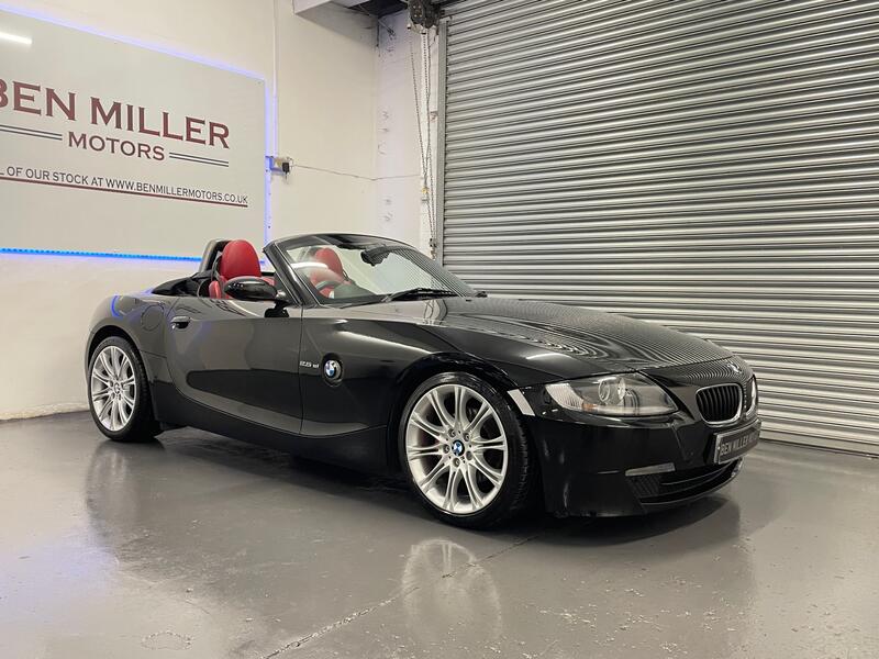 View BMW Z4 2.5 Z4 2.5si Sport Roadster