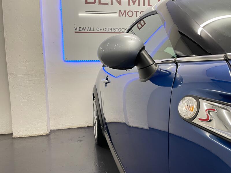 View MINI COUPE 1.6 Cooper S Coupe