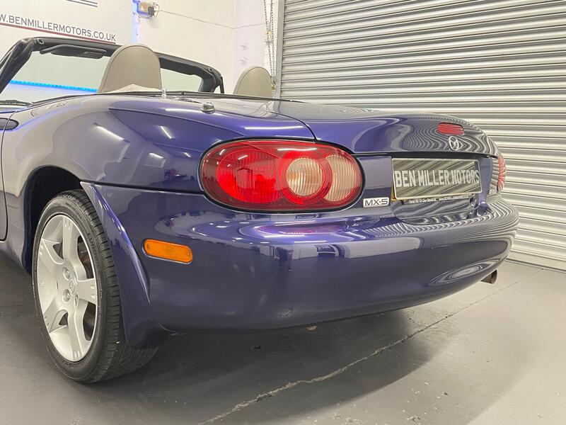 MAZDA MX-5