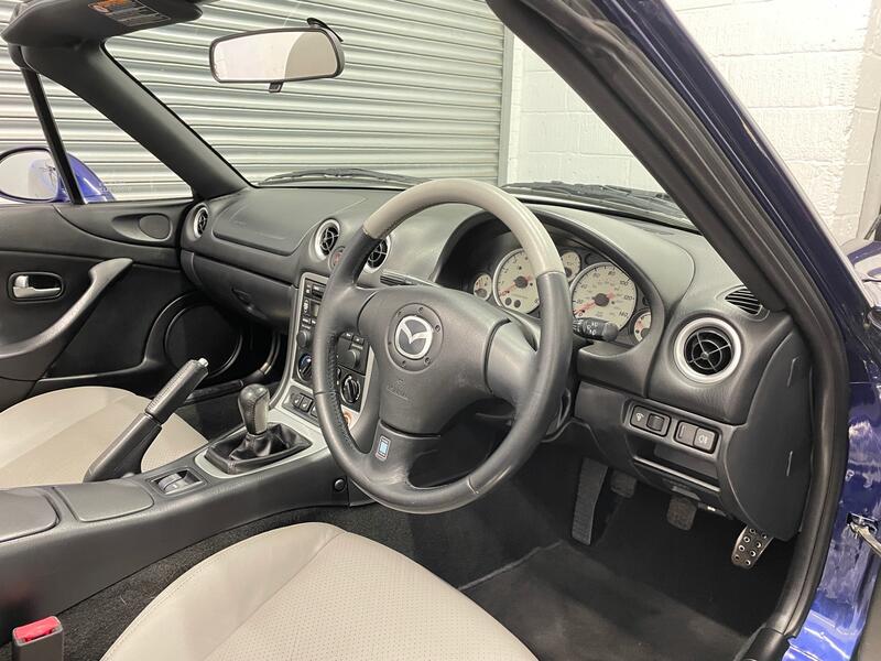 MAZDA MX-5