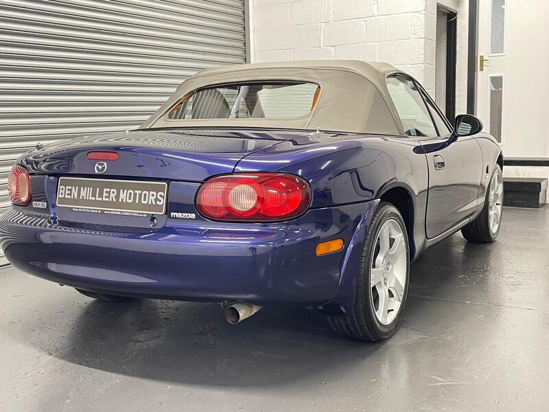 MAZDA MX-5