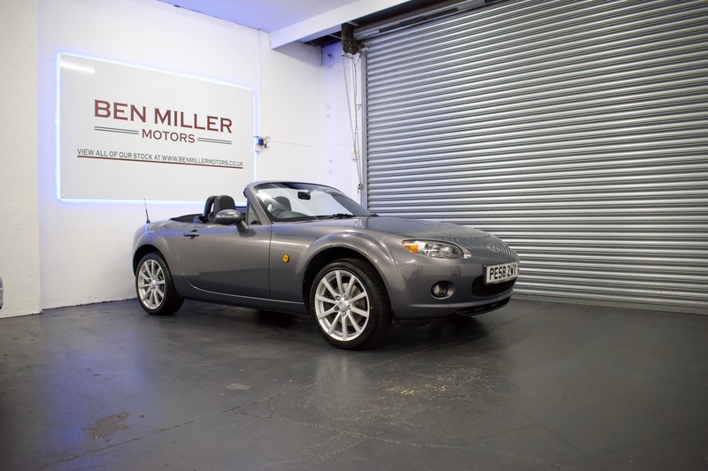 View MAZDA MX-5 SPORT