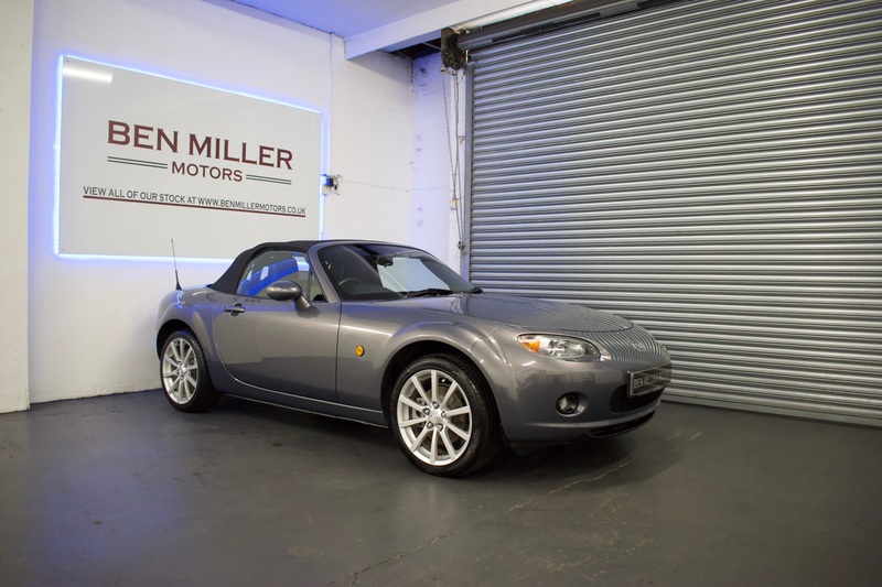 View MAZDA MX-5 SPORT