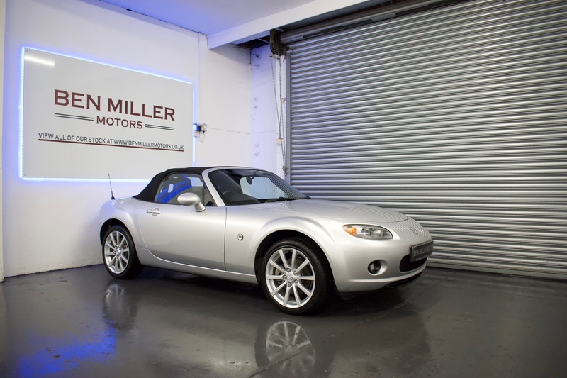 View MAZDA MX-5 SPORT