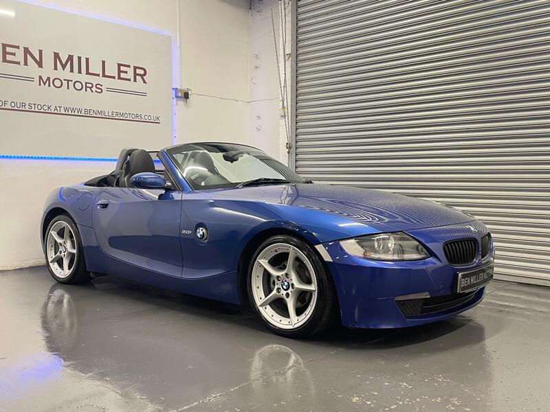 View BMW Z4 2.0 i Edition Sport